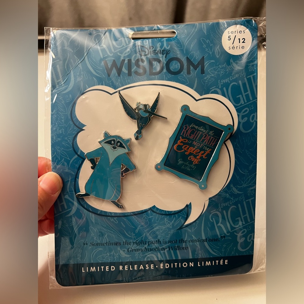Disney Wisdom Pocahontas Pin Set 5/12